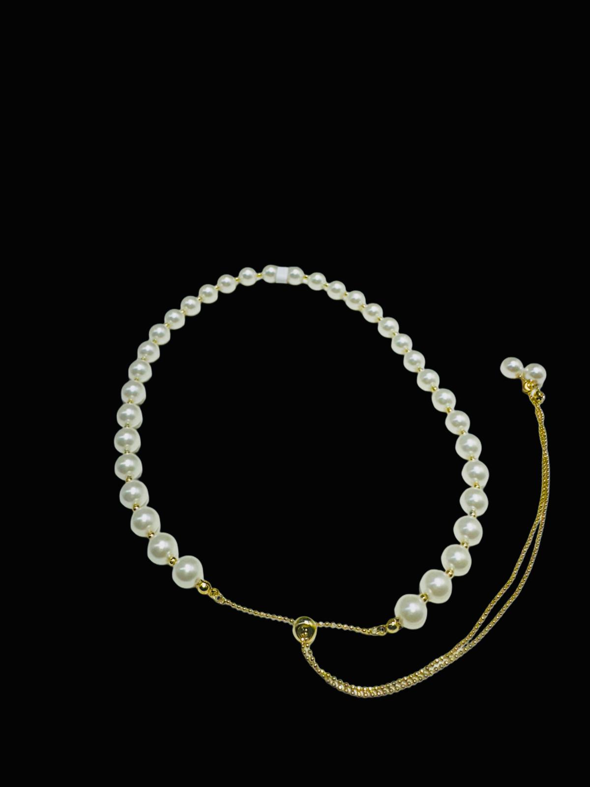 White Pearls Necklace