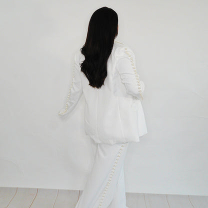 Sleek & Sophisticated: White Minimalist Set with Pearl Detail”