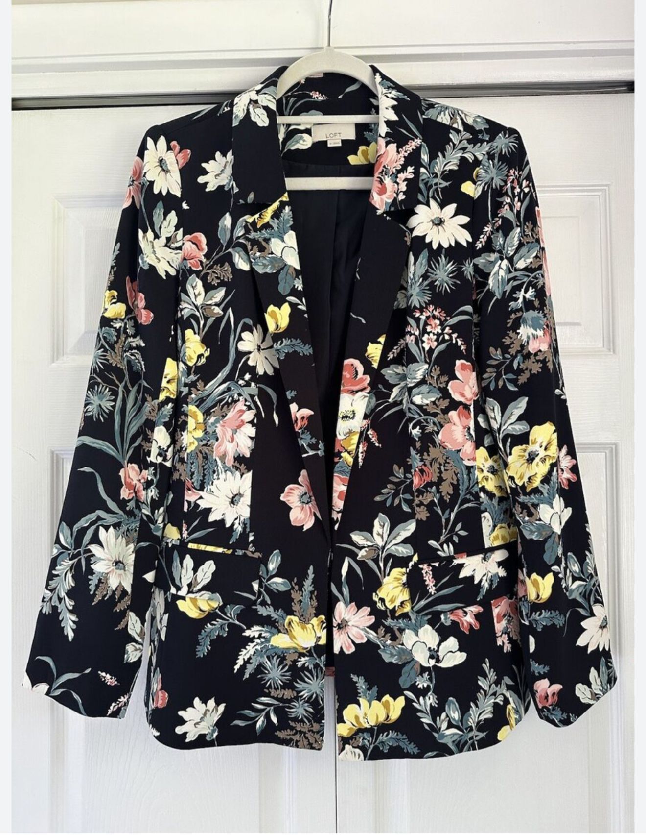 Floral Pattern Blazer